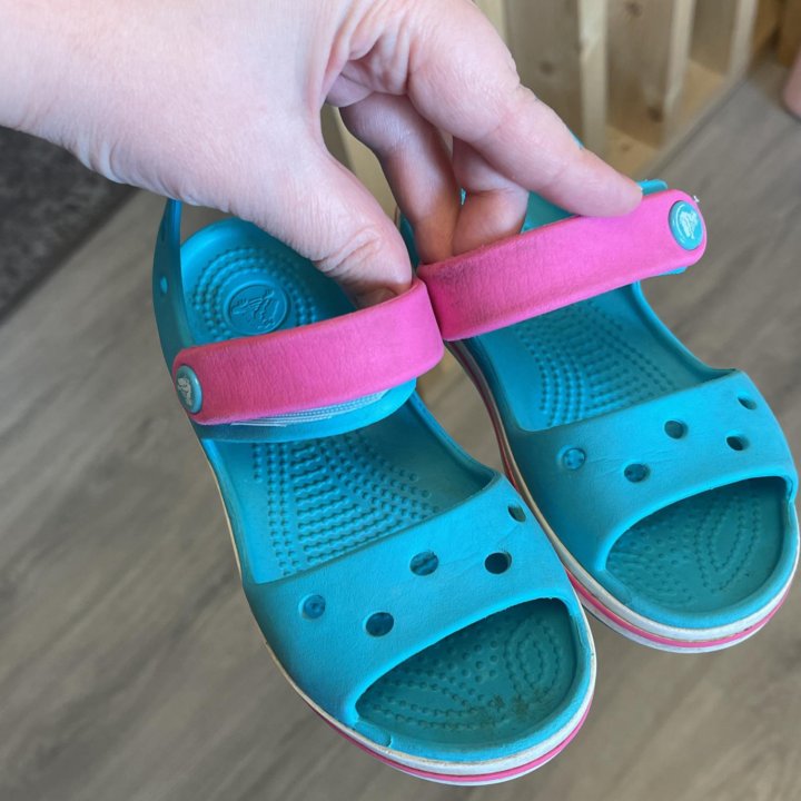 Сандали crocs c11