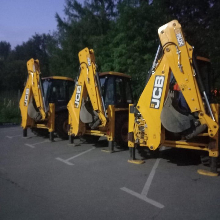 Экскаватор погрузчик jcb