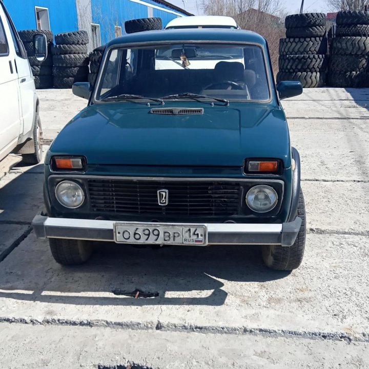 ВАЗ (Lada) Niva (4x4/Legend), 2001