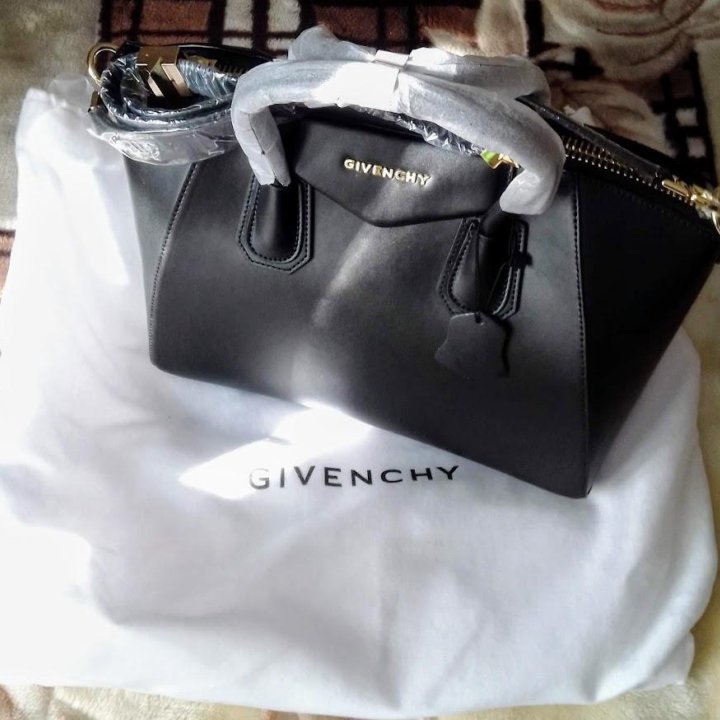 Сумка женская Givenchy