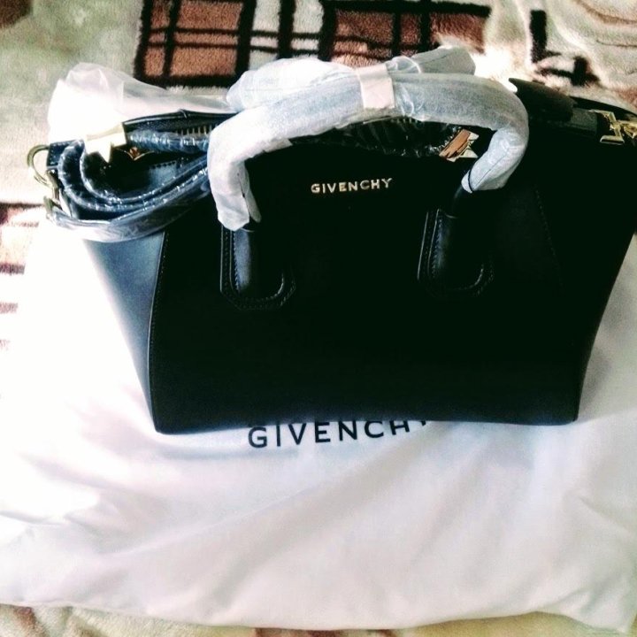 Сумка женская Givenchy