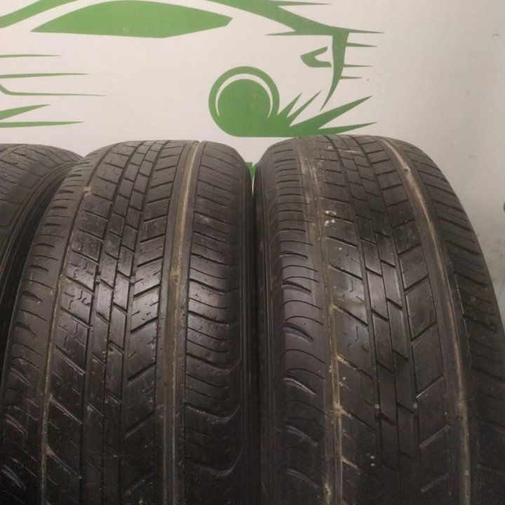 225/60 R18 Dunlop Grandtrek ST30 4 шт