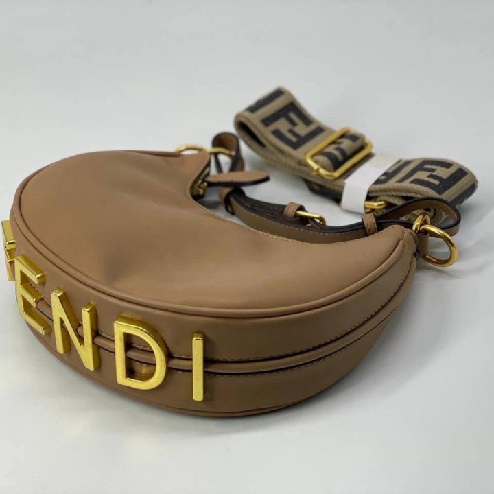 Женские Сумки Fendi ????????