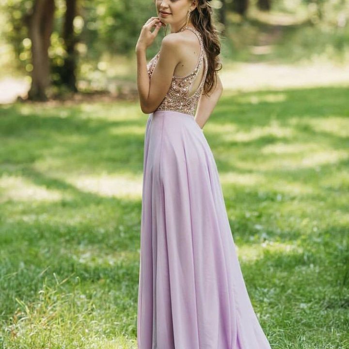 Вечернее платье