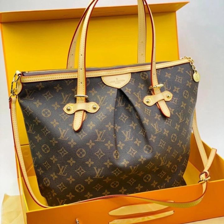 Сумки-шопер Louis Vuitton????