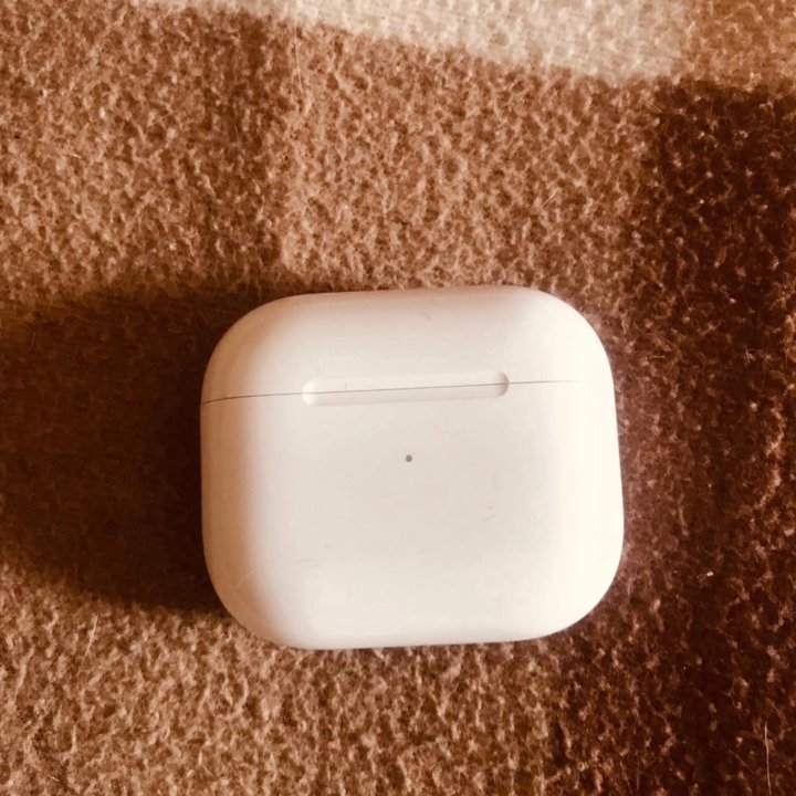 Беспроводные наушники apple airpods