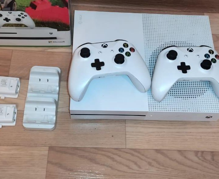 Игровая приставка Xbox oan s 1 tb