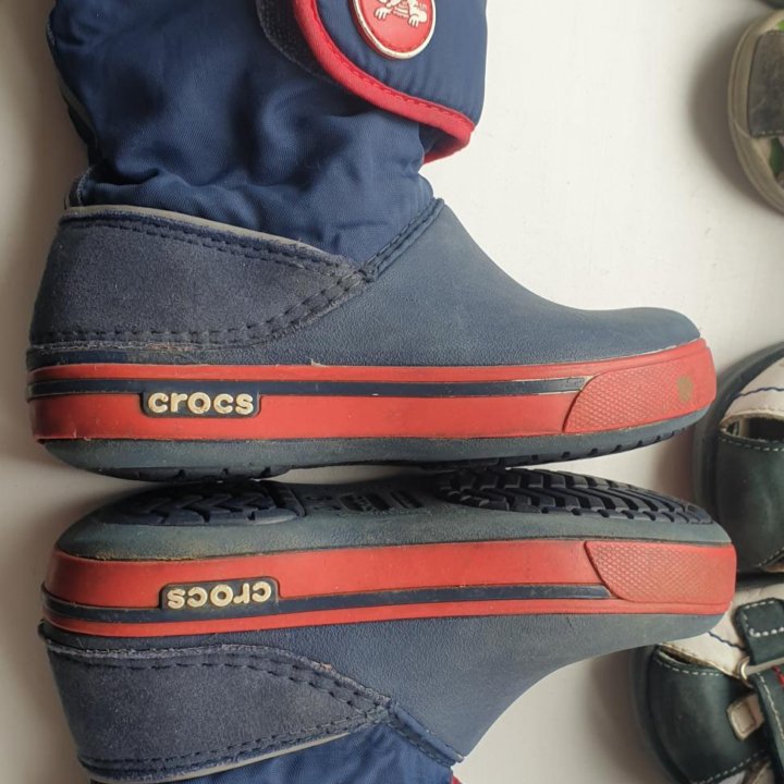 Демисезонные сапожки Crocs C10