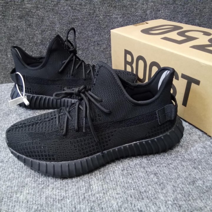 Кроссовки Adidas Yeezy Boost 350