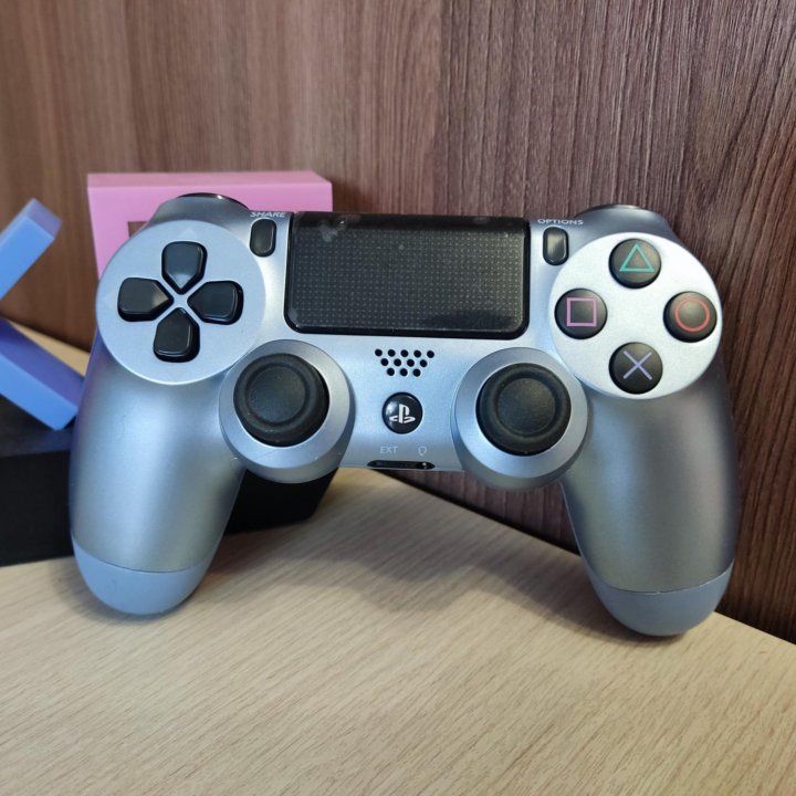 Джойстик PS4 голубой металик (новый)