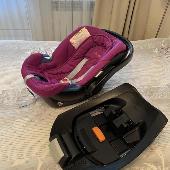 Детское автокресло Cybex Aton 0+