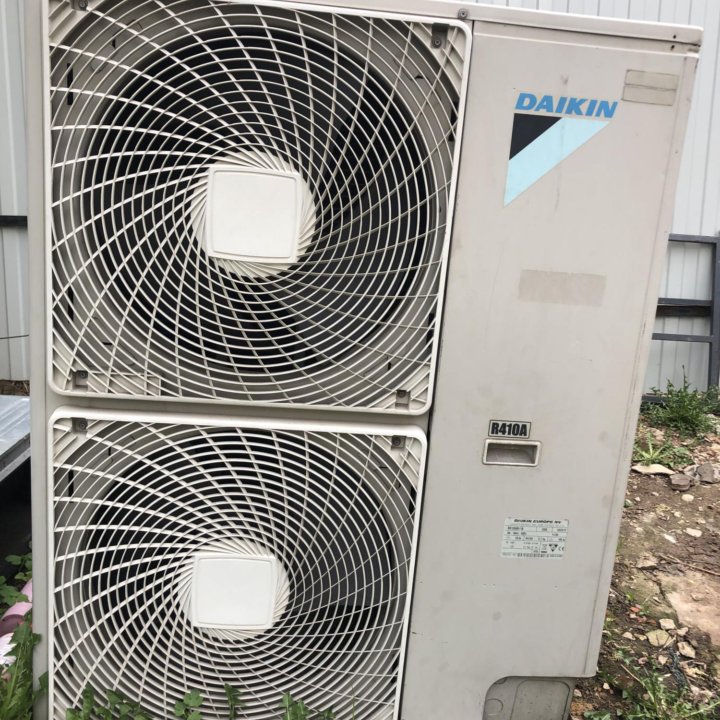 Кондиционер daikin внутренний и внешний блок