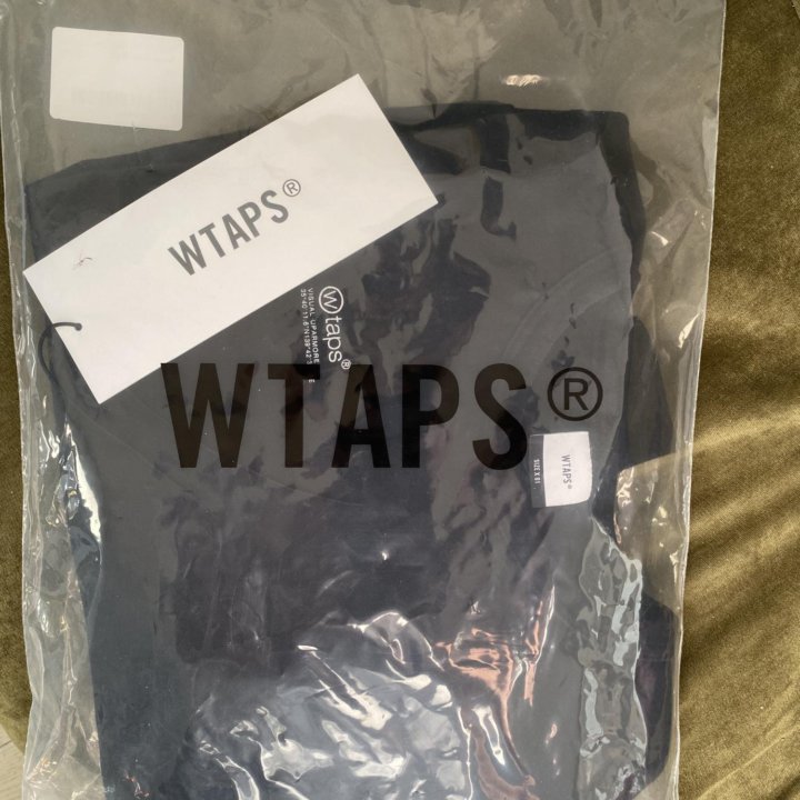 Чёрный свитшот WTAPS