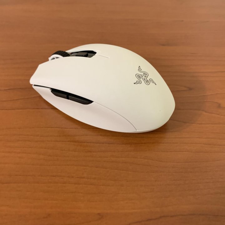 Razer Orochi v2 white