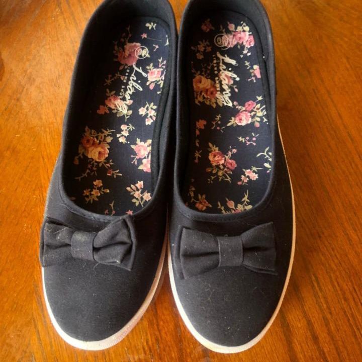 Обувь пакетом 40