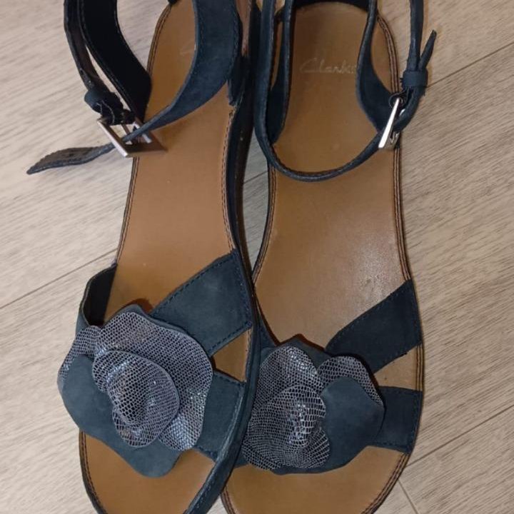 Обувь пакетом 40