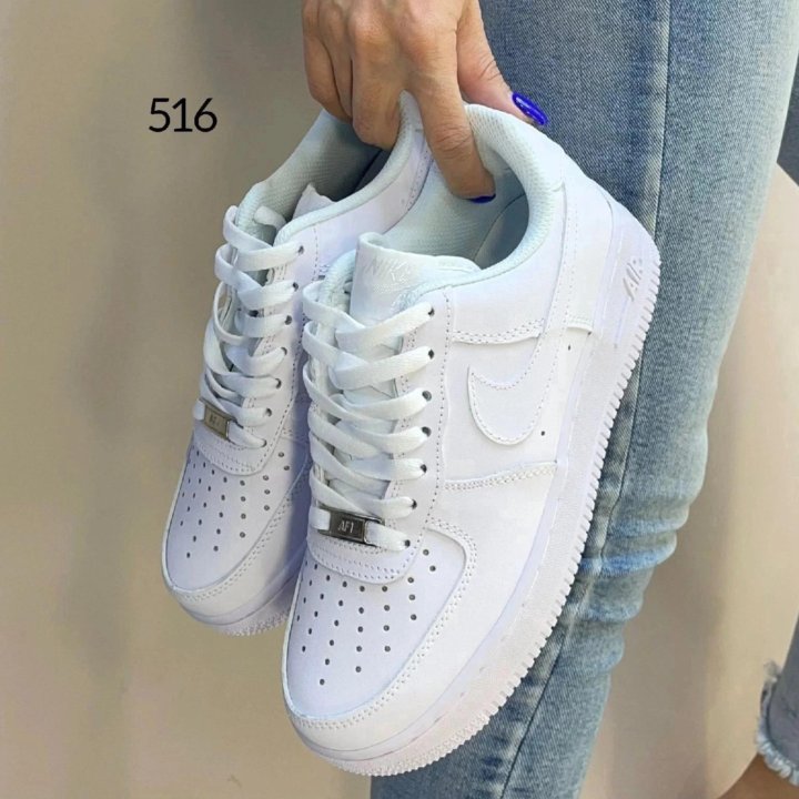 Кроссовки NIKE FORCE 1