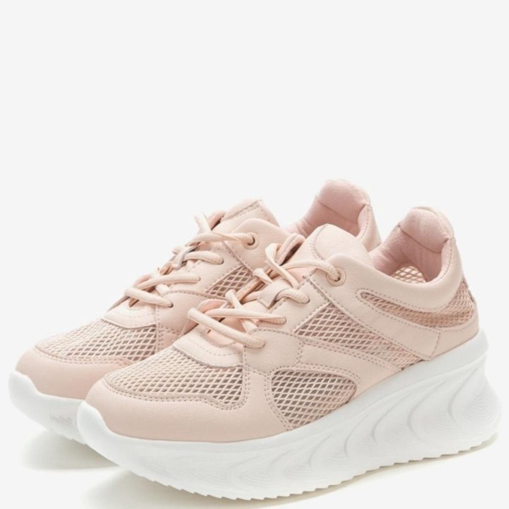 Летние кроссовки