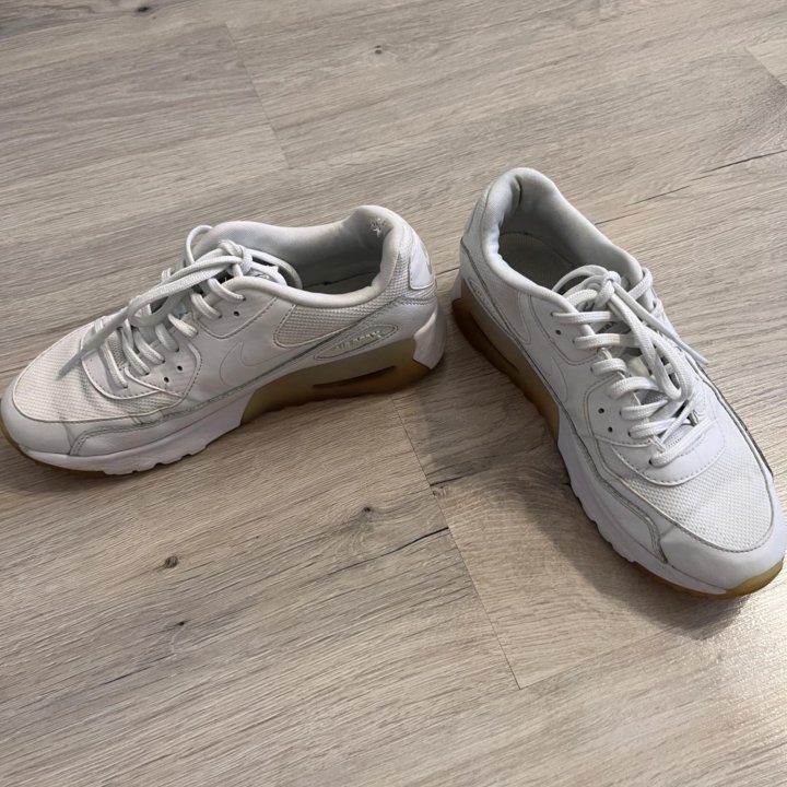 Кроссовки Nike