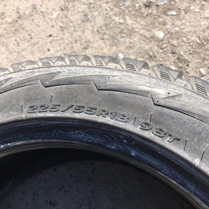 225/55R18 Hankook Winter i*Pike RW11 (№4477)