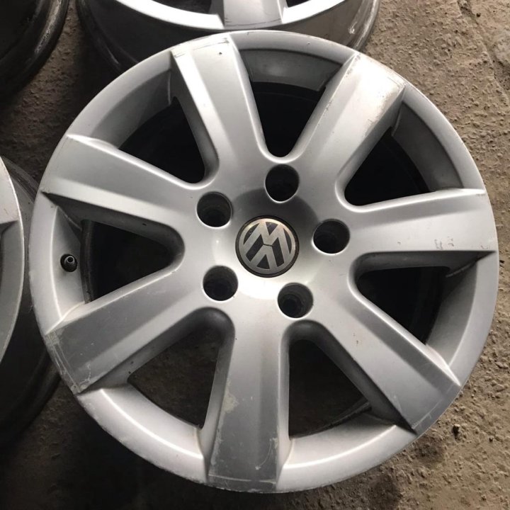 Диски Volkswagen (оригинал) R17 5x130 (Лот №4484)