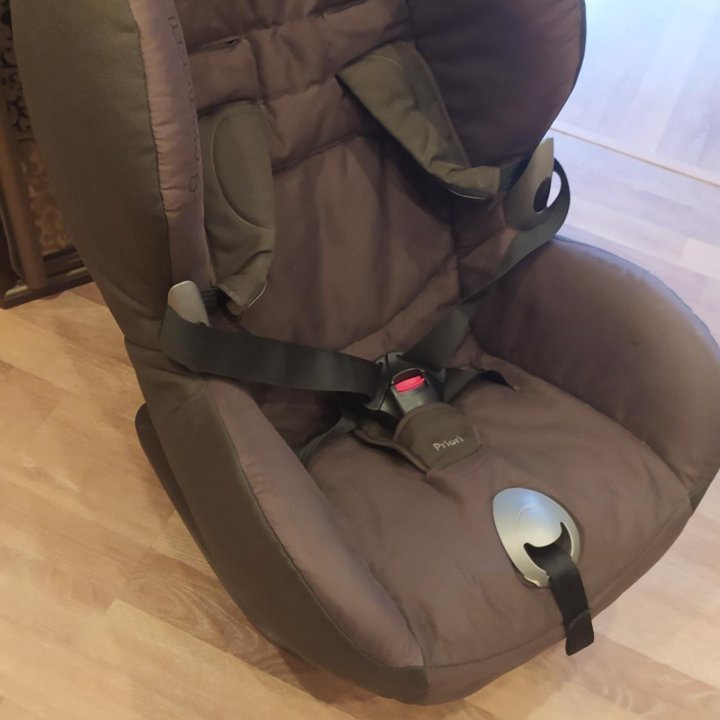 Автокресло maxi - cosi 9-18 кг