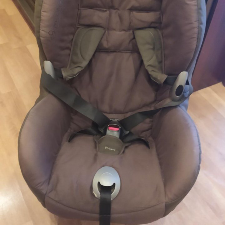 Автокресло maxi - cosi 9-18 кг