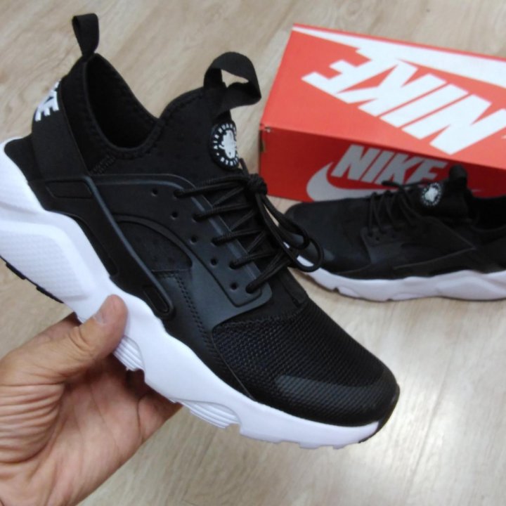 Кроссовки Nike Air Huarache