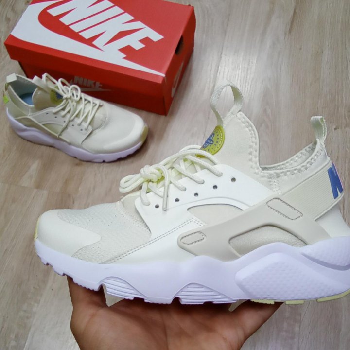 Кроссовки Nike Air Huarache