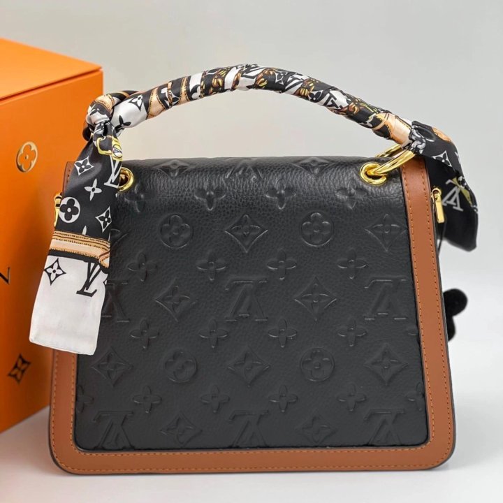 Женская Сумка Louis Vuitton ????????