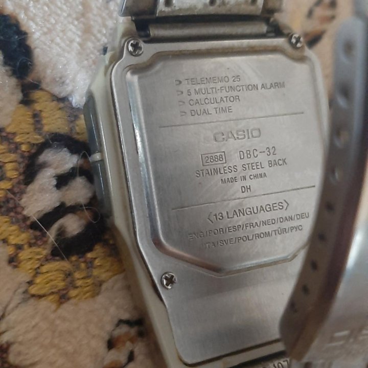 Наручные часы Casio DBC-32