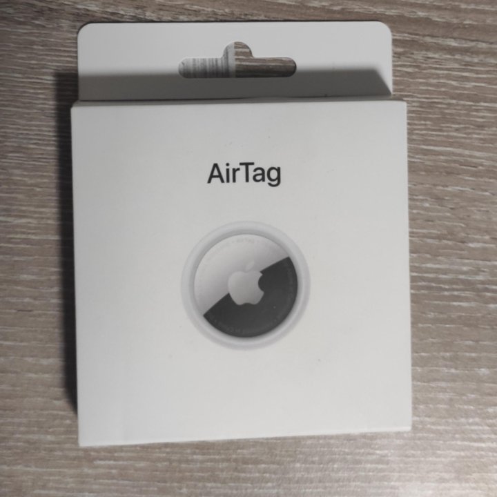 Трекер Apple AirTag