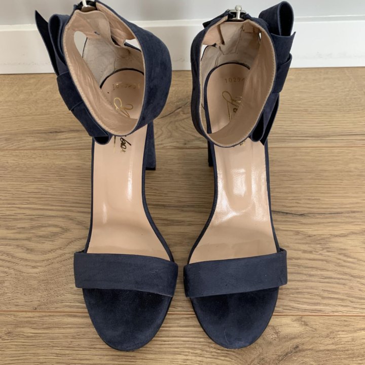 Босоножки Your Box