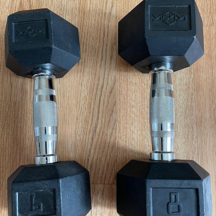 Гексагональная гантеля