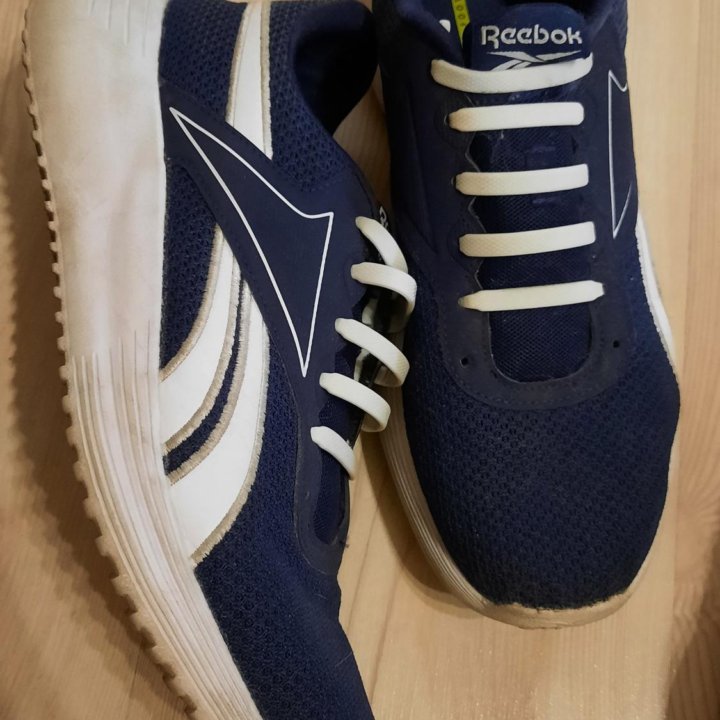 Кроссовки Reebok