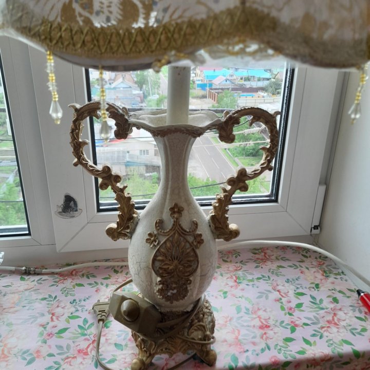 Светильник