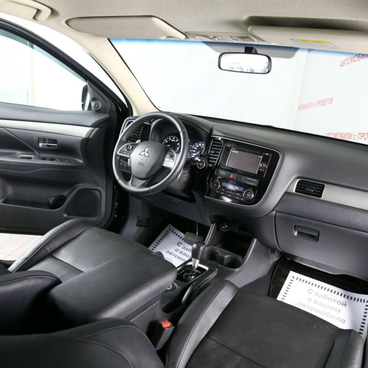 Mitsubishi Outlander, 2013