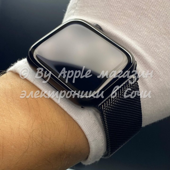 Apple Watch 7 (black, milan)