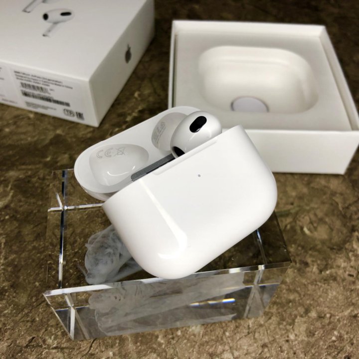 AirPods 3