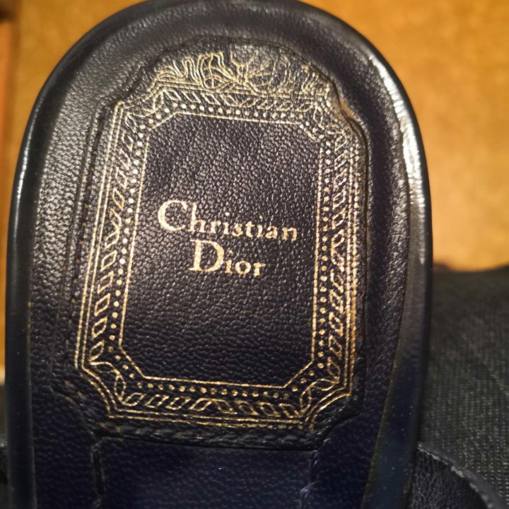Босоножки Christian Dior