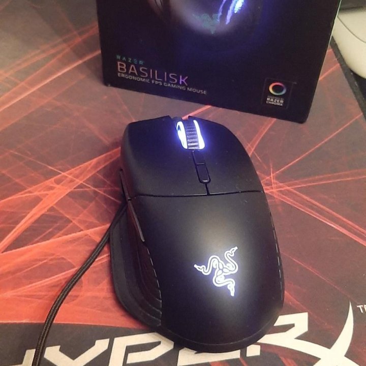 Игровая мышь Razer Basilisk