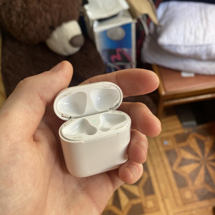 Кейс от AirPods