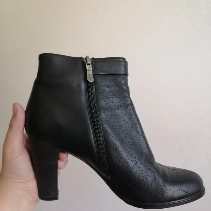 Ботильоны 39р