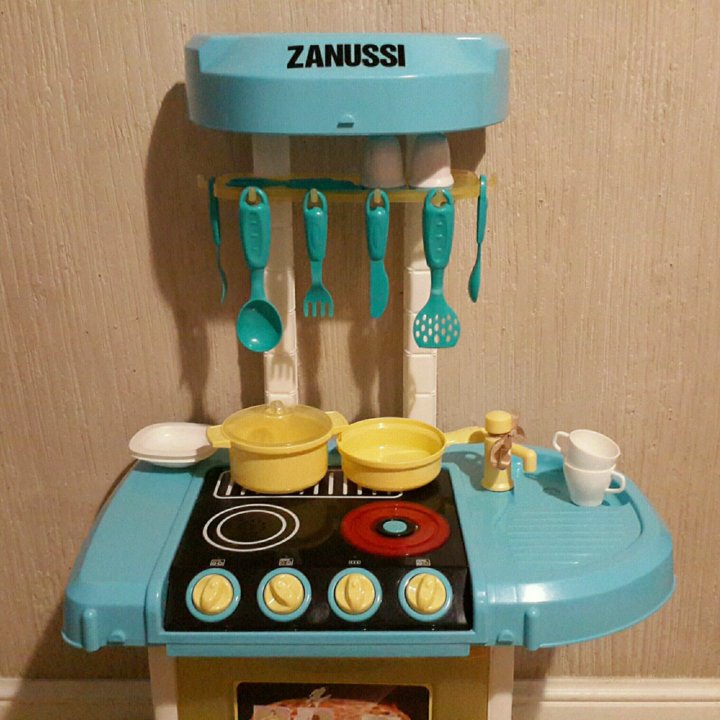 Кухня Zanussi б/у