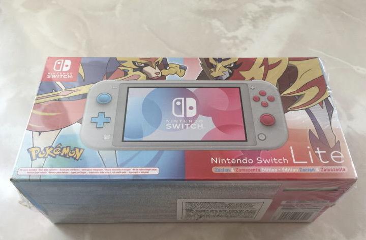 Nintendo Switch Lite Zacian and Zamazenta Edition