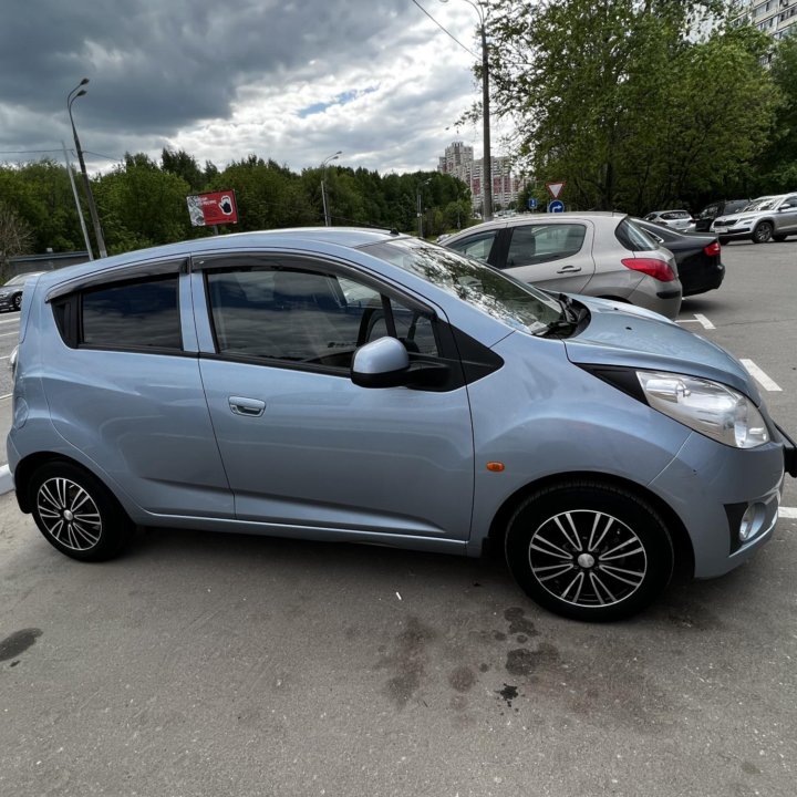 Chevrolet Spark, 2011