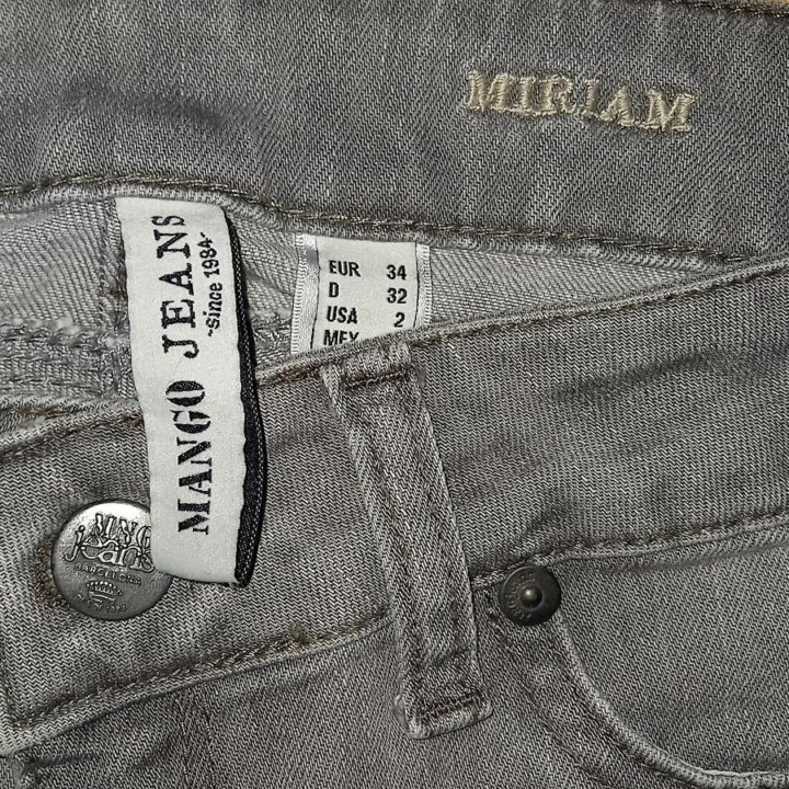 Джинсы Mango