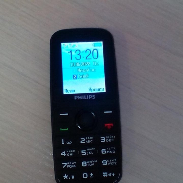 Телефон Philips Xenium Е109