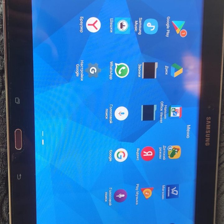 Планшет Samsung Galaxy Tab 4