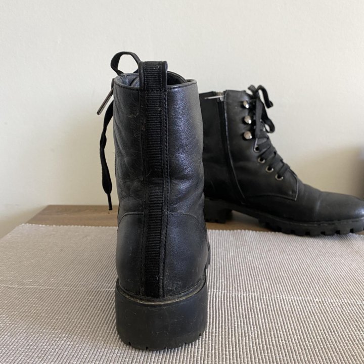 Зимние ботинки